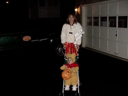 Julianna and Paula Halloween